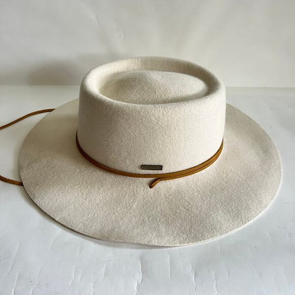 Gigi Pip Wren Hat 57 S/M Cream Flat Brim Telescope Crown Wool Fedora - Picture 4 of 11